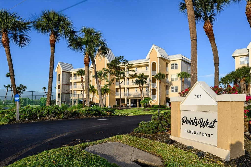 Photo of 101 N Marion Court #114, Punta Gorda, FL 33950 (MLS # C7531077)