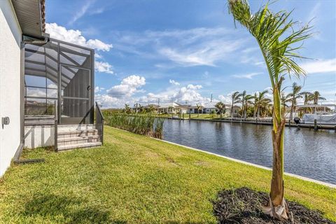 A home in PORT CHARLOTTE