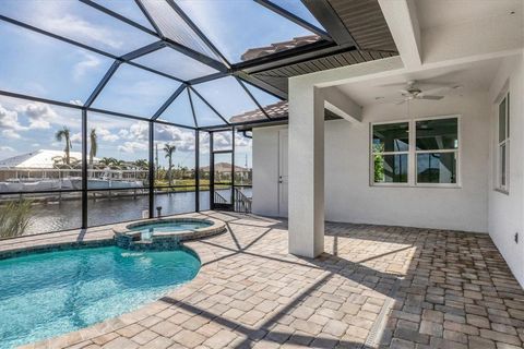 A home in PORT CHARLOTTE