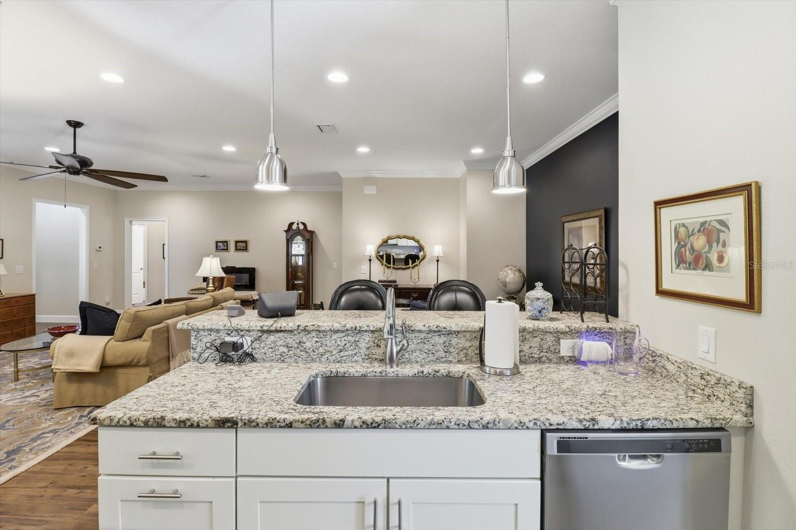 NORTHPOINTE VILLAS - Residential