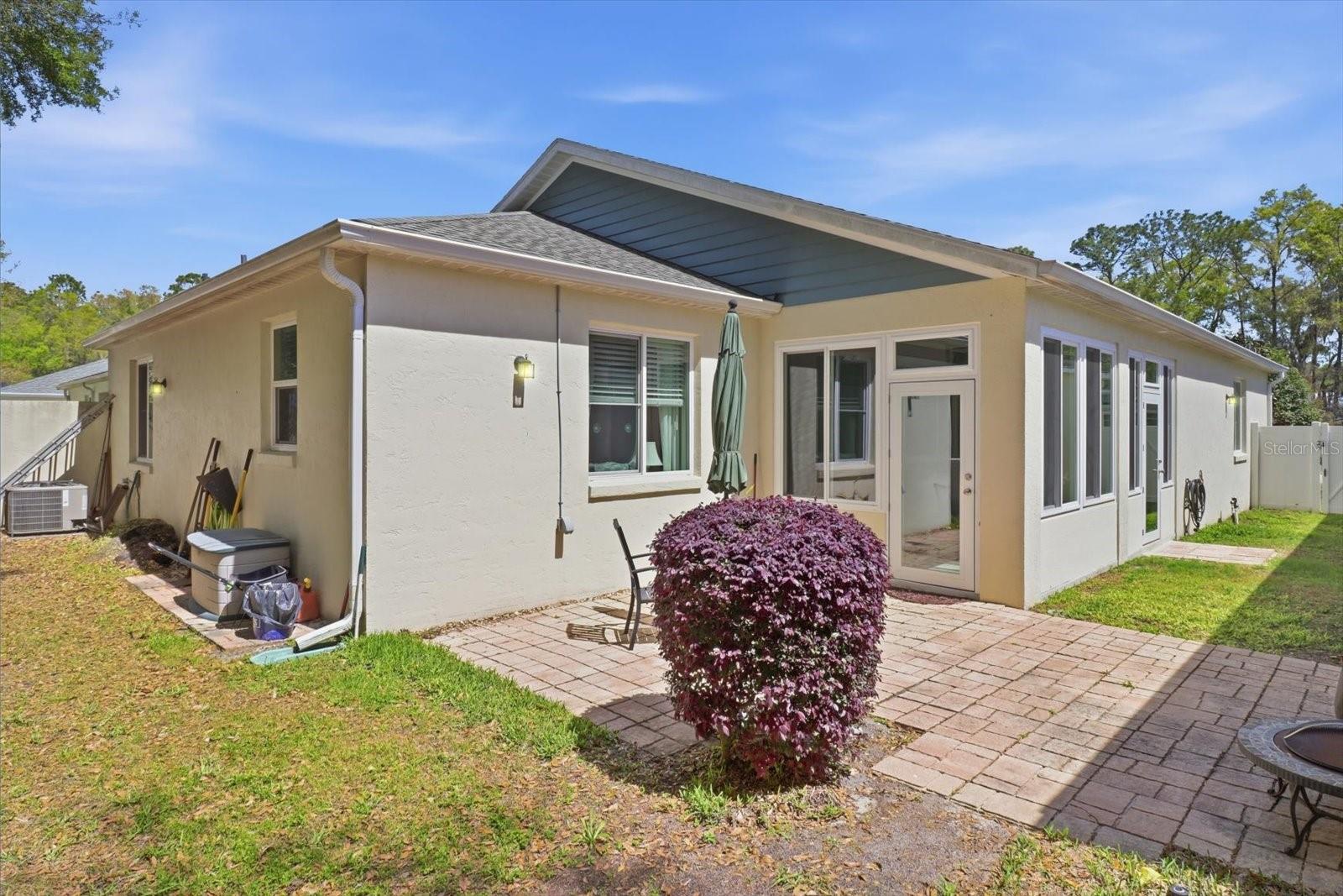 NORTHPOINTE VILLAS - Residential