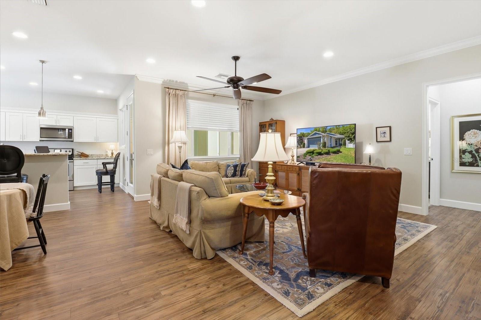 NORTHPOINTE VILLAS - Residential