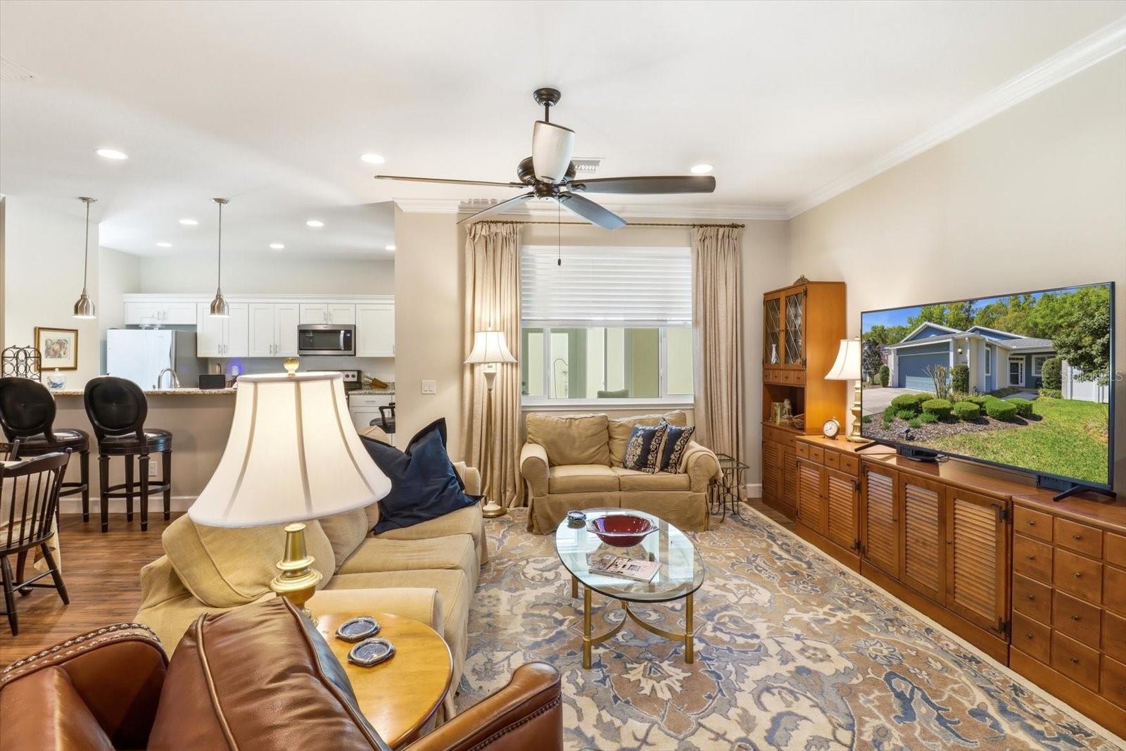 NORTHPOINTE VILLAS - Residential