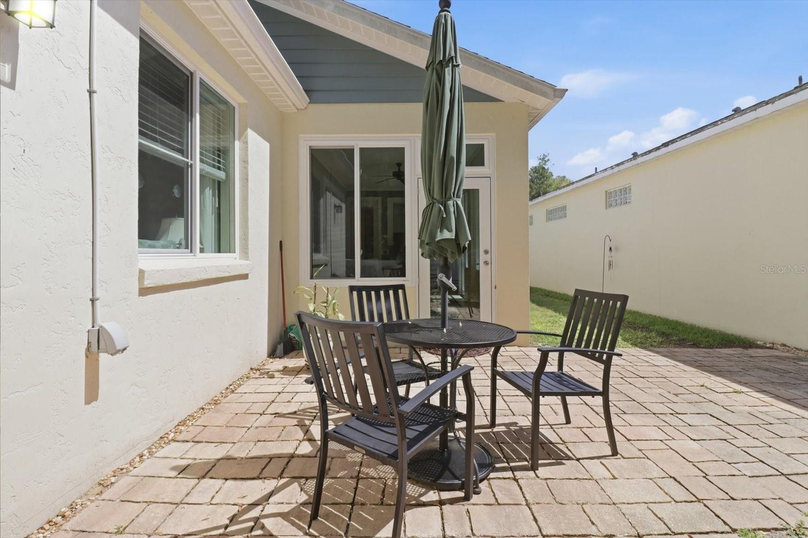 NORTHPOINTE VILLAS - Residential