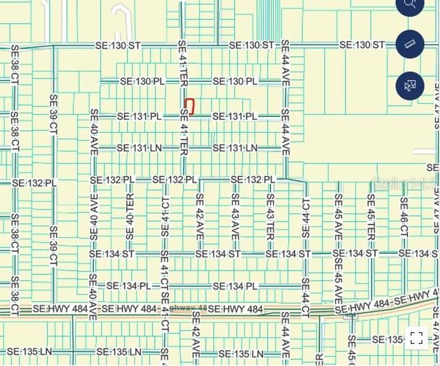 Great Building lot close to the Villages!!