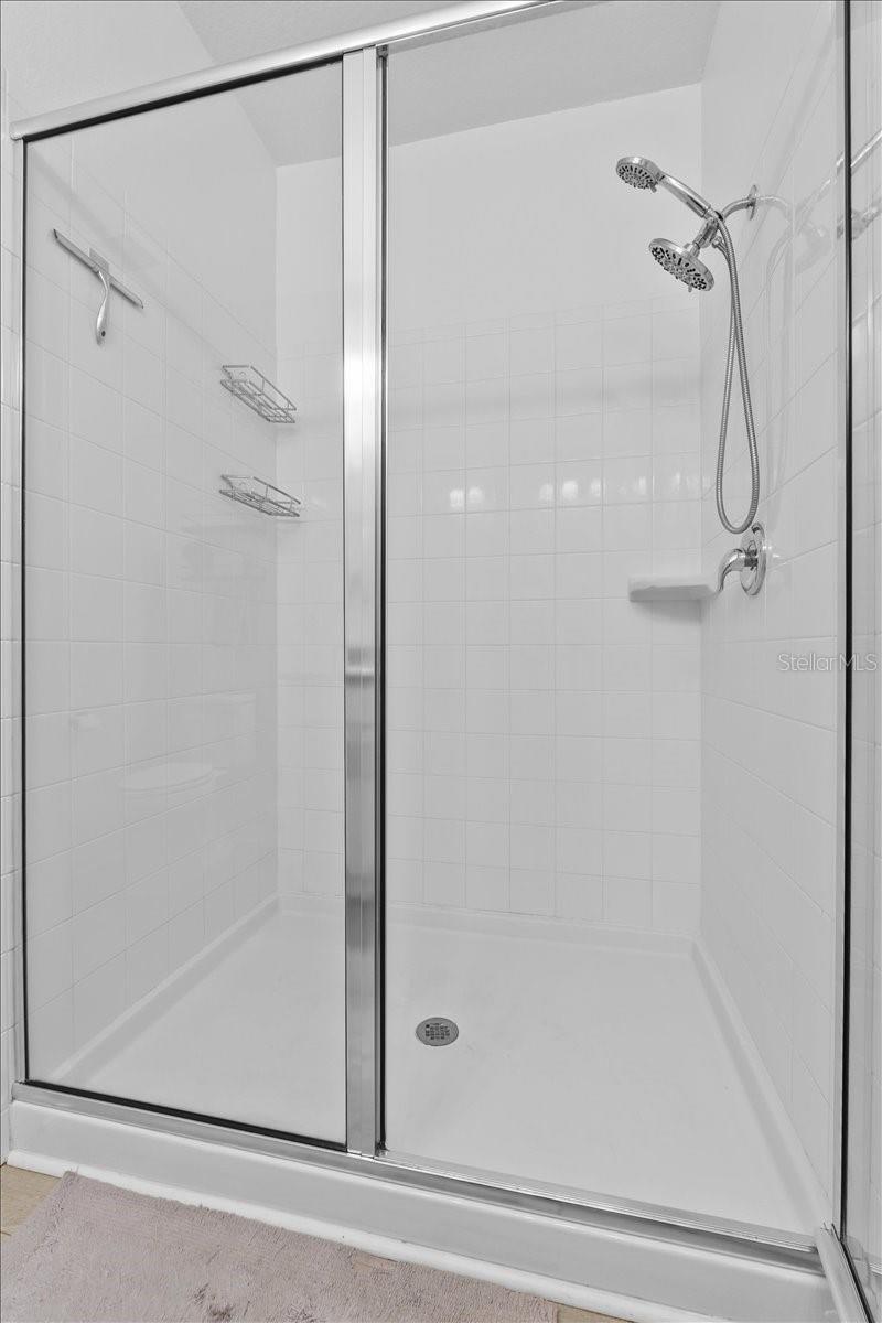 MEADOWS/SCOTT LAKE CRK - Residential