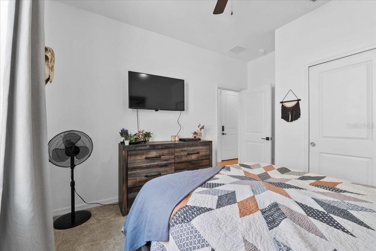 MEADOWS/SCOTT LAKE CRK - Residential