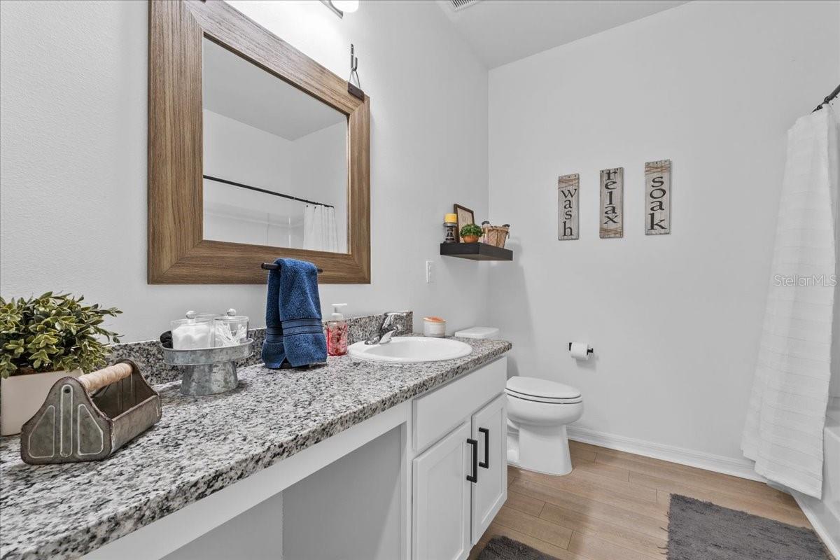 MEADOWS/SCOTT LAKE CRK - Residential