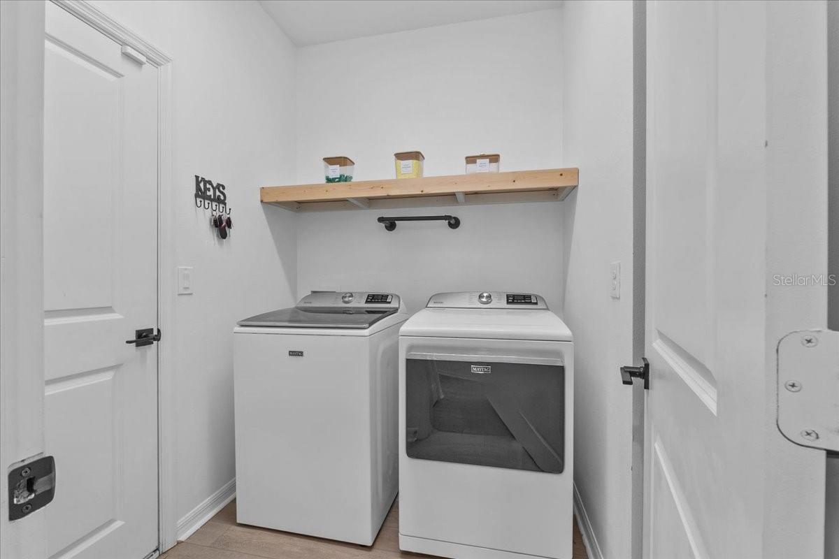 MEADOWS/SCOTT LAKE CRK - Residential