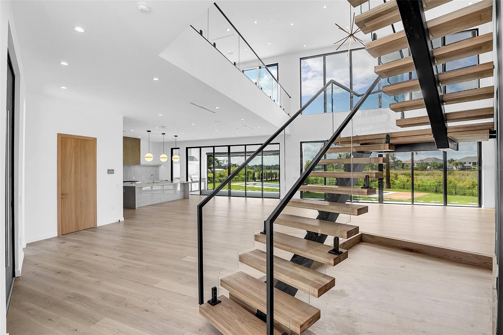 CASA DEL LAGO REP - Residential