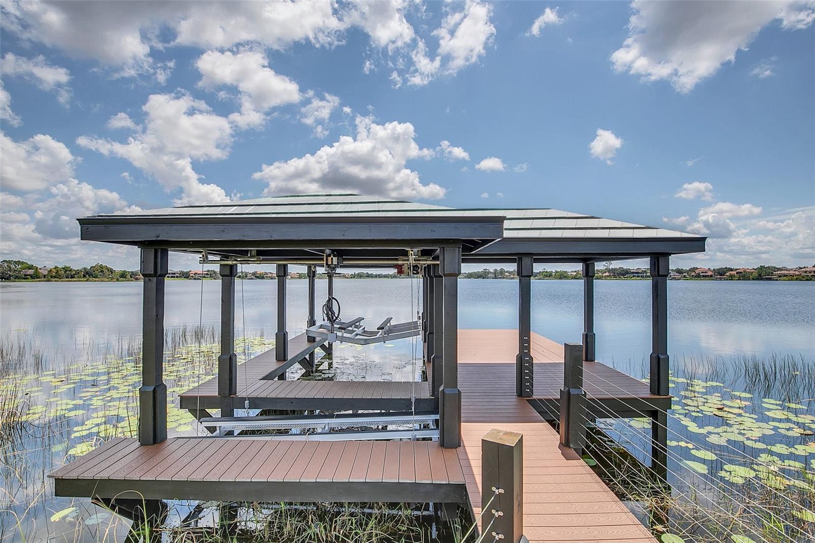 CASA DEL LAGO REP - Residential