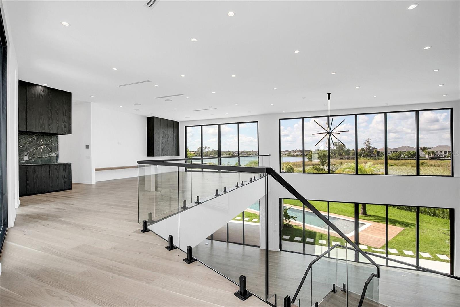 CASA DEL LAGO REP - Residential