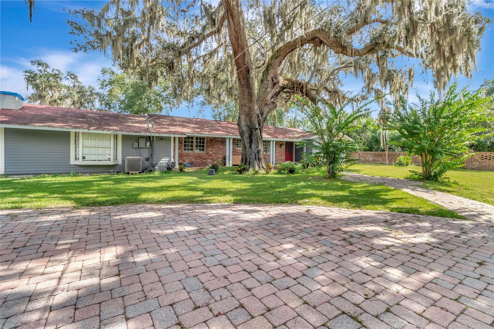 1351 MARKHAM WOODS ROAD