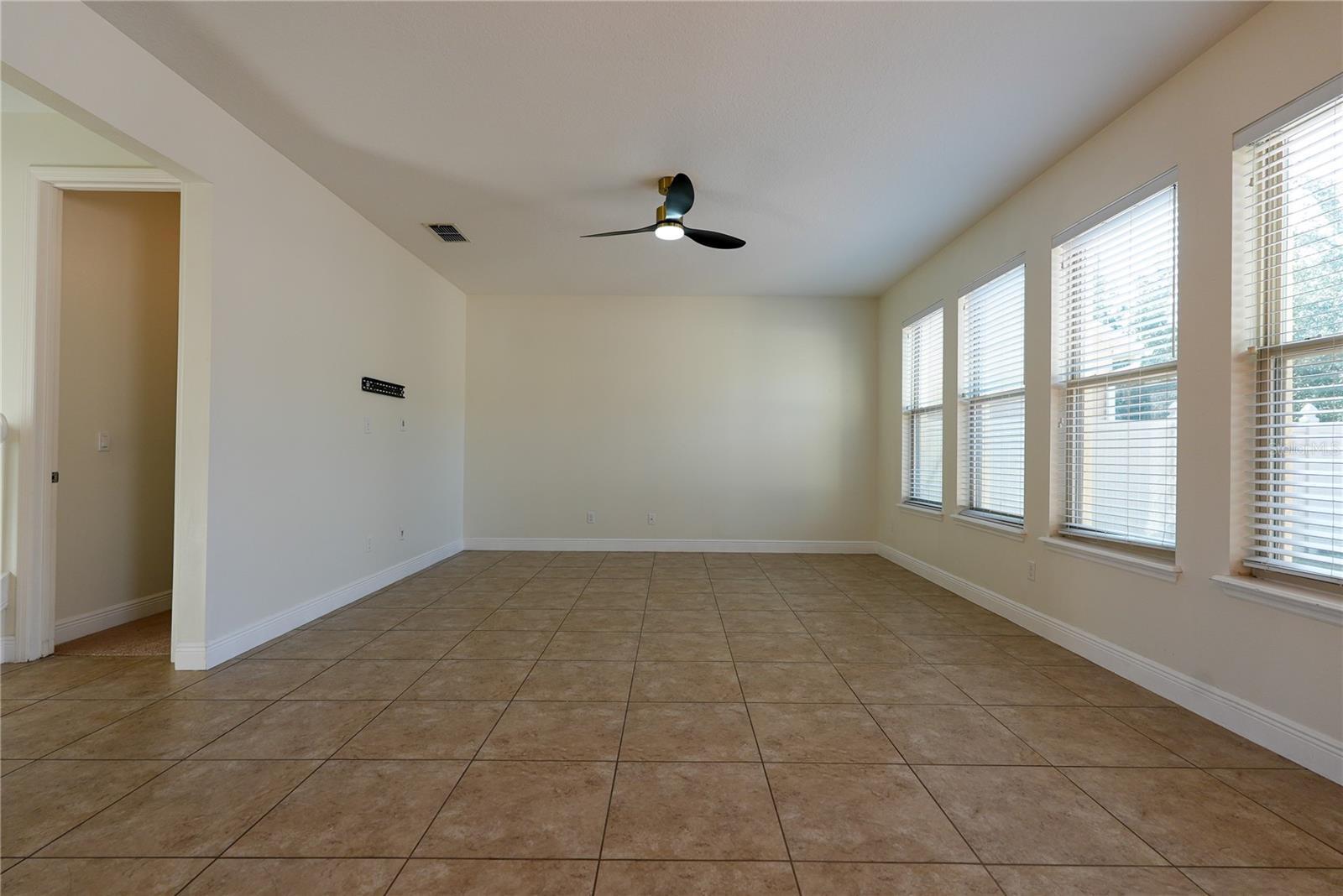 WINDERMERE TRAILS PHASE 5A 80/102 LOT 39 - Residential Lease