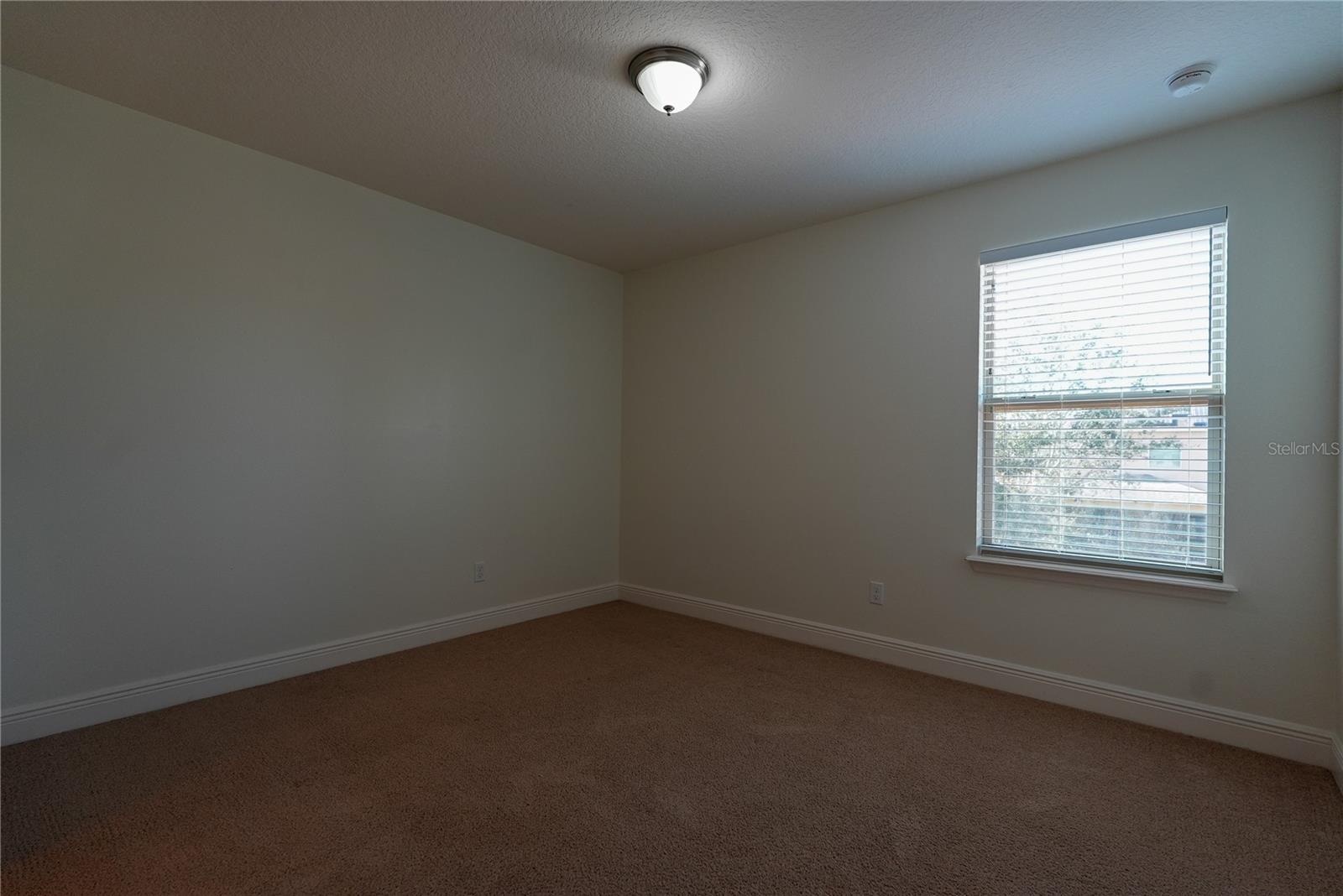 WINDERMERE TRAILS PHASE 5A 80/102 LOT 39 - Residential Lease