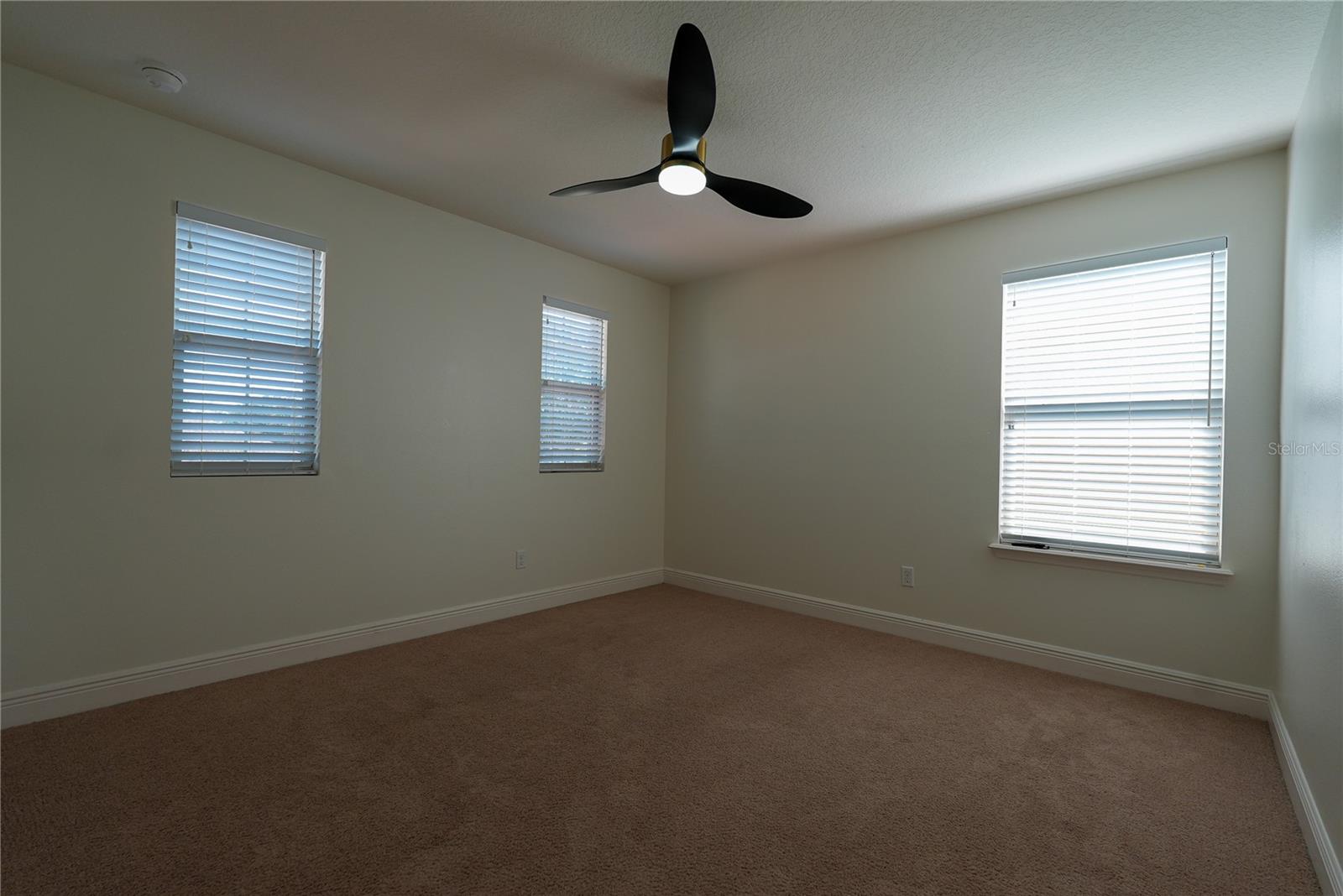 WINDERMERE TRAILS PHASE 5A 80/102 LOT 39 - Residential Lease