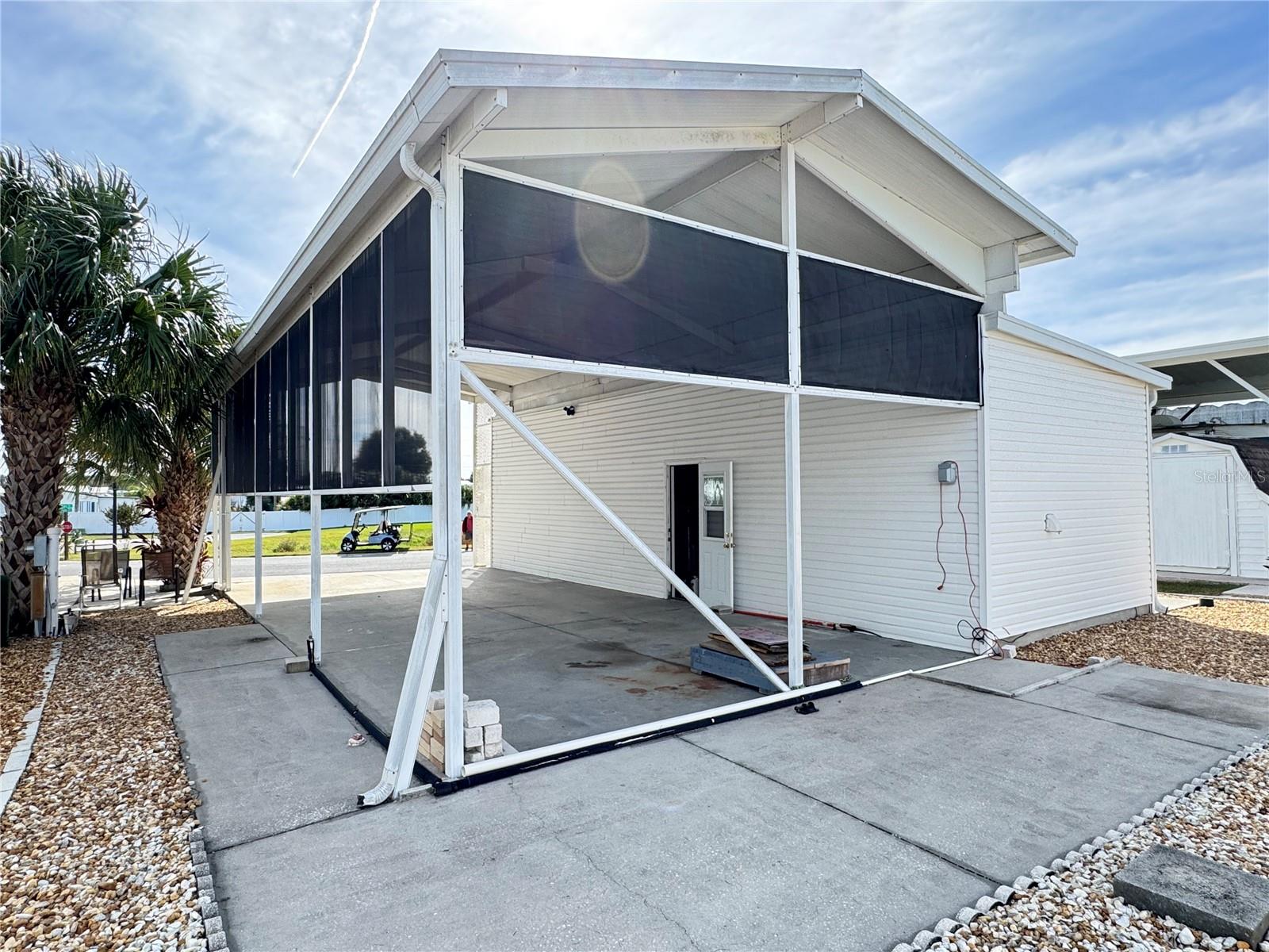 AMERICAN CONDOMINIUM PARKS - ZEPHYRHILLS - Land