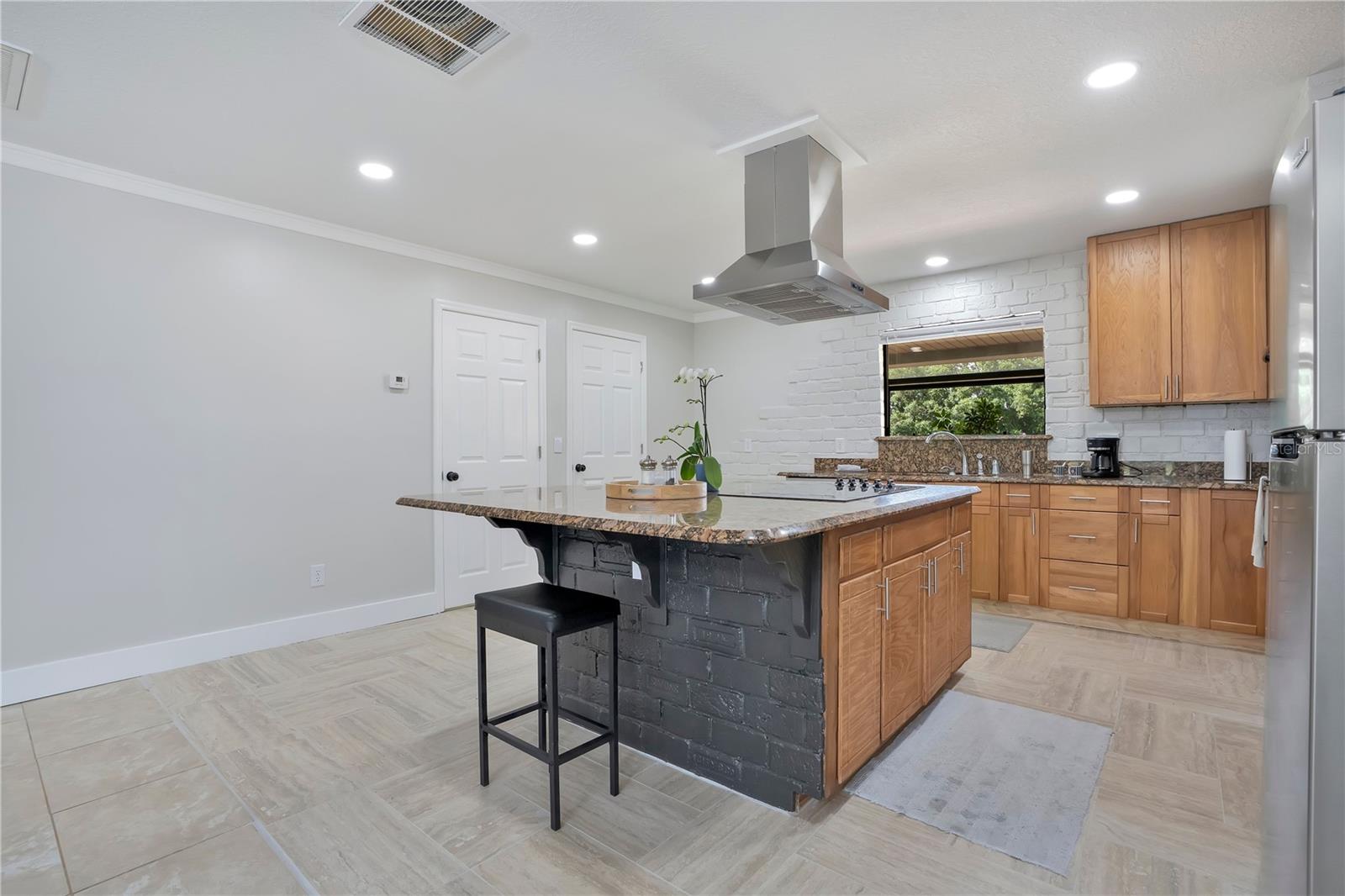 ROCKET CITY - Residential