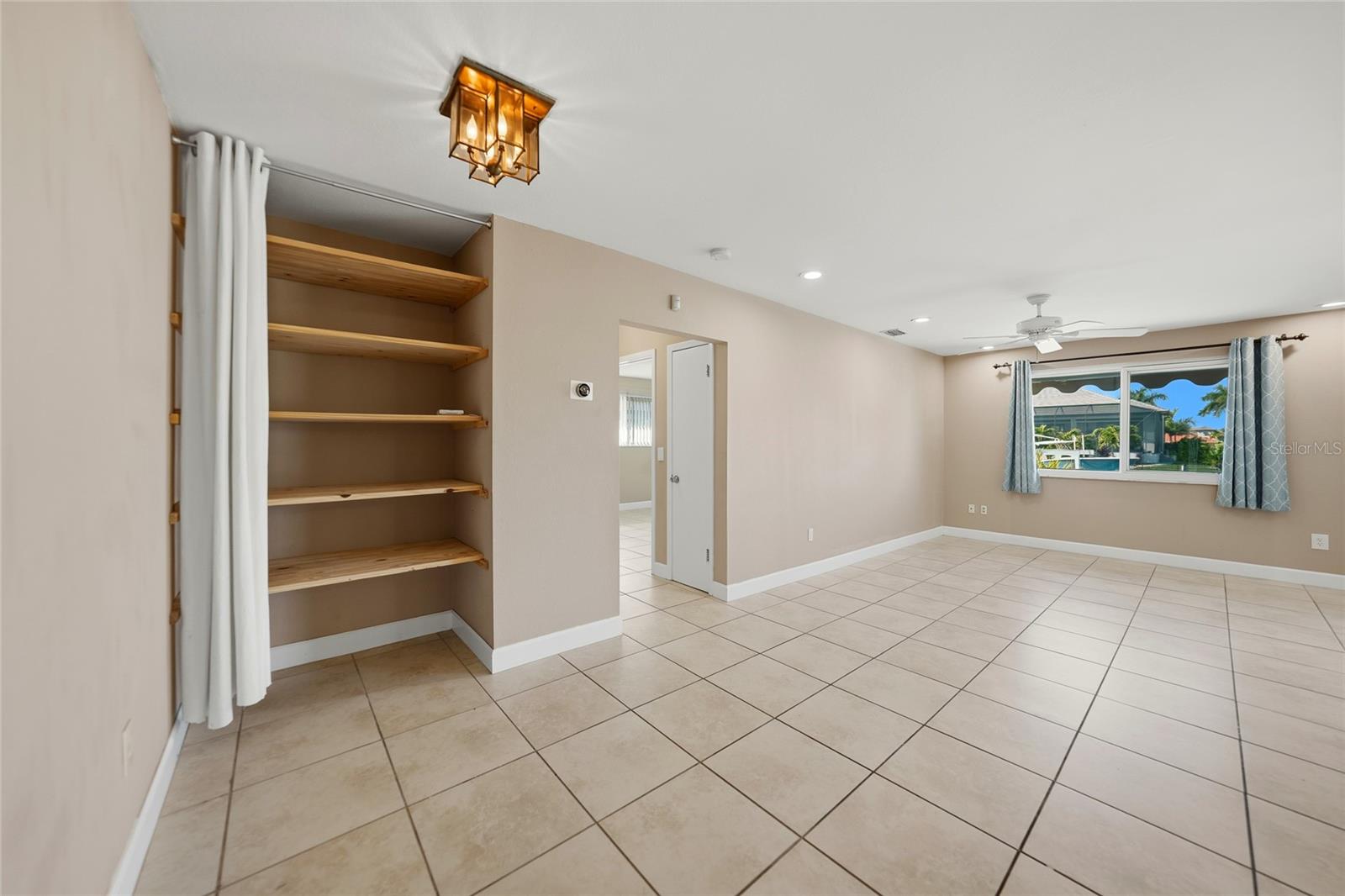 PUNTA GORDA ISLES SEC 04 - Residential