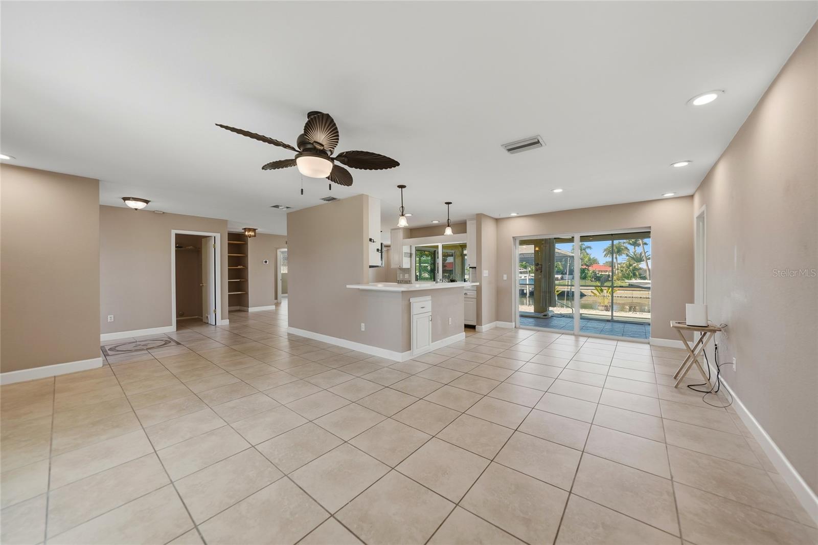 PUNTA GORDA ISLES SEC 04 - Residential