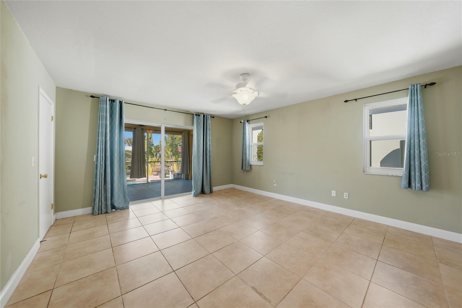 PUNTA GORDA ISLES SEC 04 - Residential