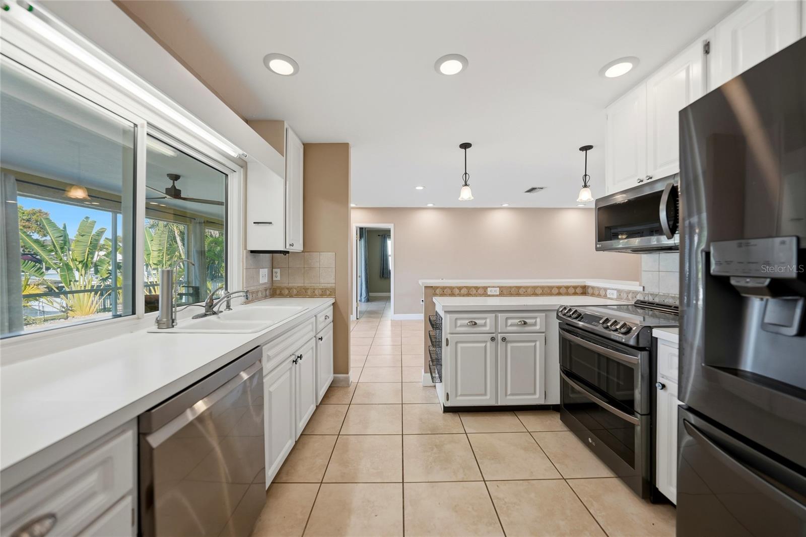 PUNTA GORDA ISLES SEC 04 - Residential