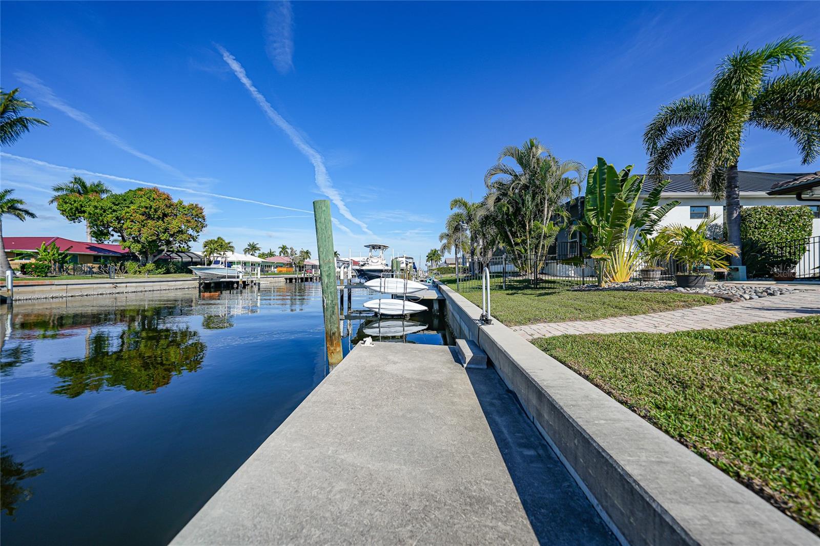 PUNTA GORDA ISLES SEC 04 - Residential