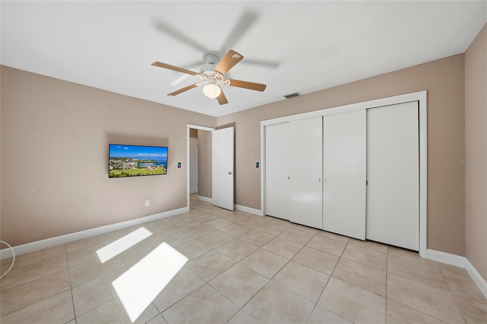 PUNTA GORDA ISLES SEC 04 - Residential
