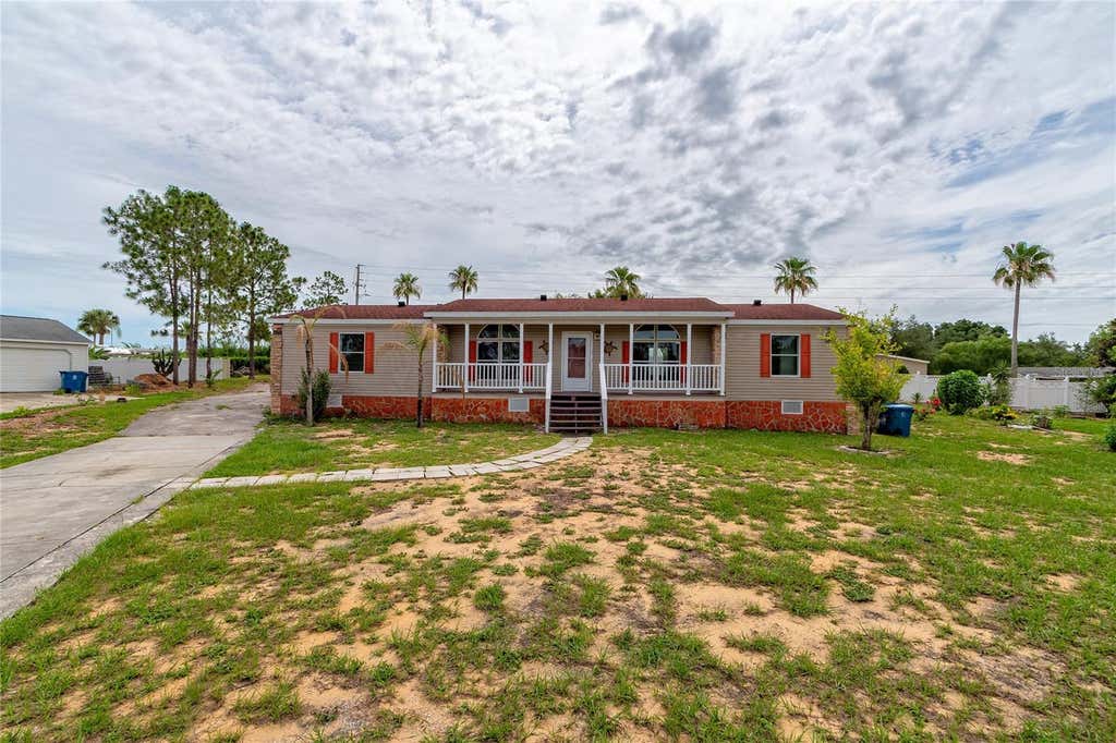 Photo of 503 W Lemon Street, Davenport, FL 33837 (MLS # S5151114)