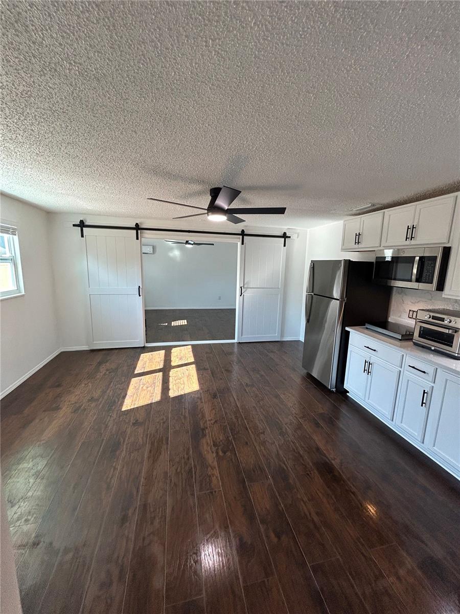 OAK RIDGE 4 - Residential Lease