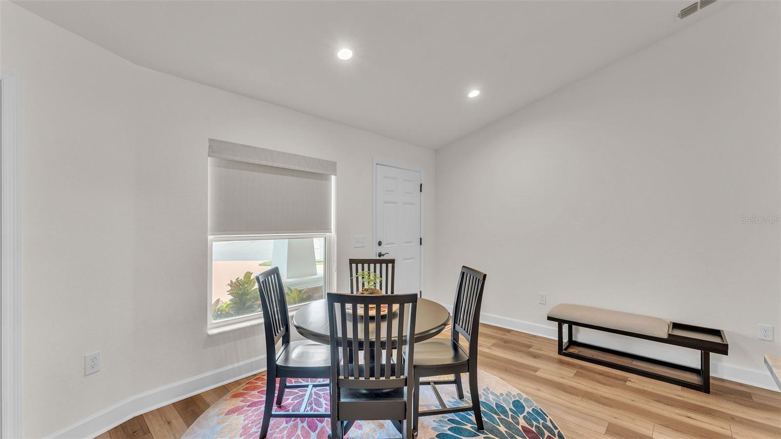 SQUARE LAKE PH FOUR - Residential
