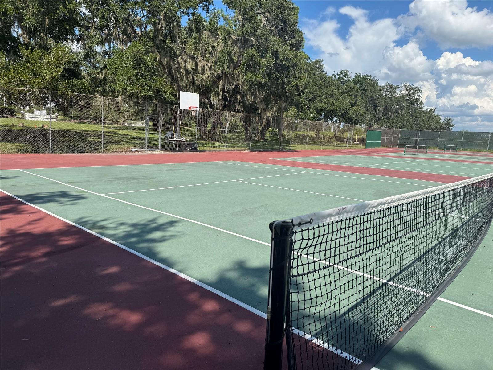 CONTINENTAL CAMPER RESIDENCE I - Residential