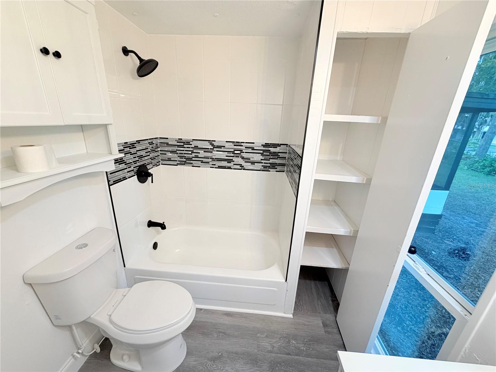 CONTINENTAL CAMPER RESIDENCE I - Residential