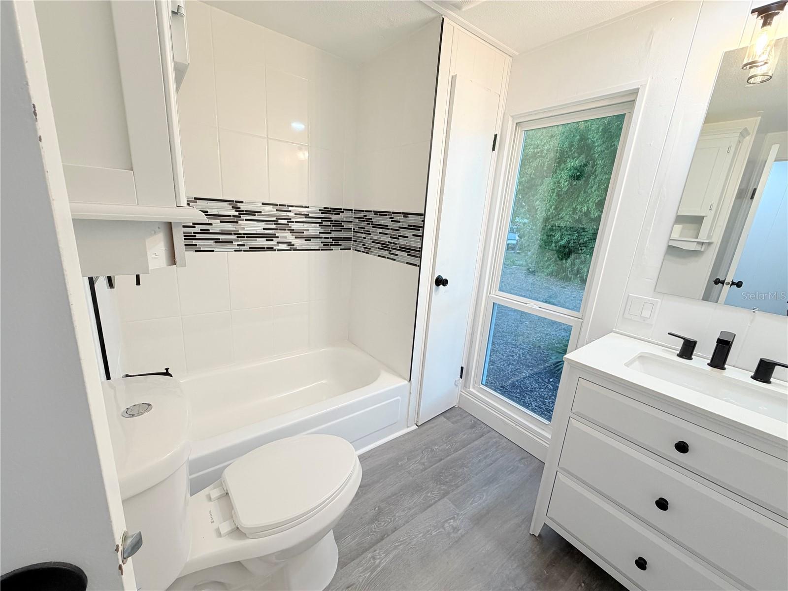 CONTINENTAL CAMPER RESIDENCE I - Residential