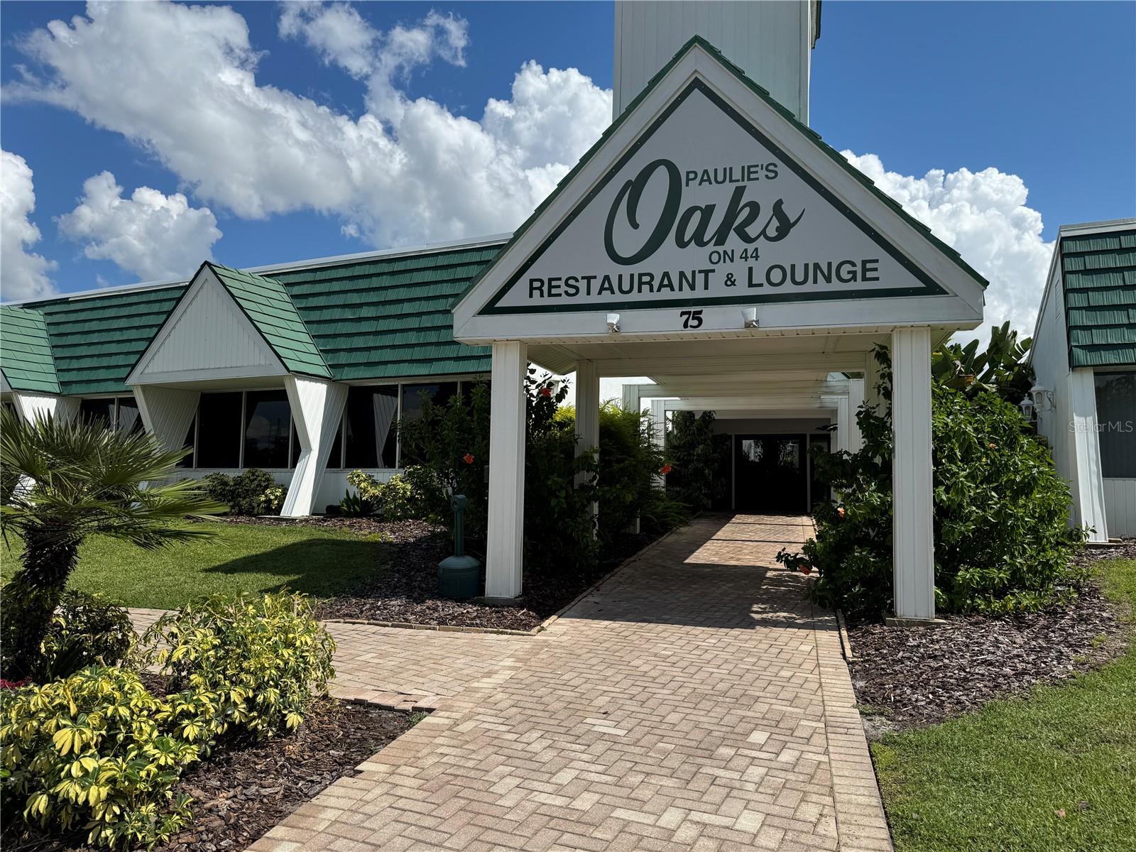 CONTINENTAL CAMPER RESIDENCE I - Residential