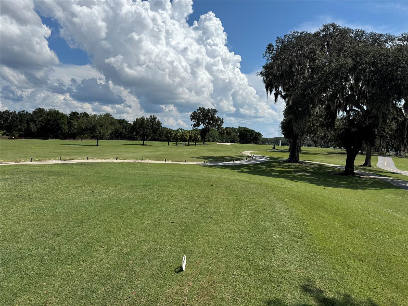 CONTINENTAL CAMPER RESIDENCE I - Residential