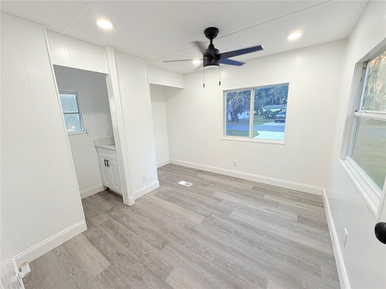 CONTINENTAL CAMPER RESIDENCE I - Residential