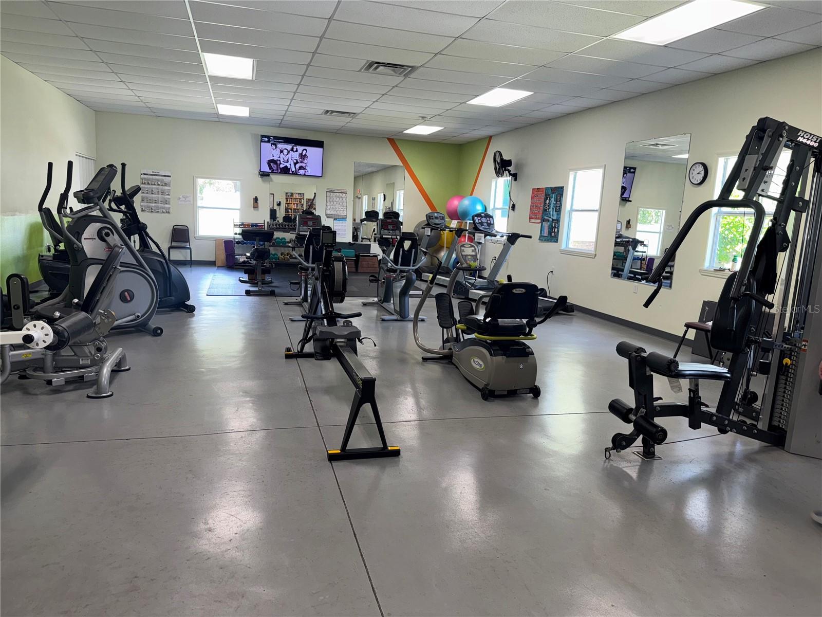 CONTINENTAL CAMPER RESIDENCE I - Residential