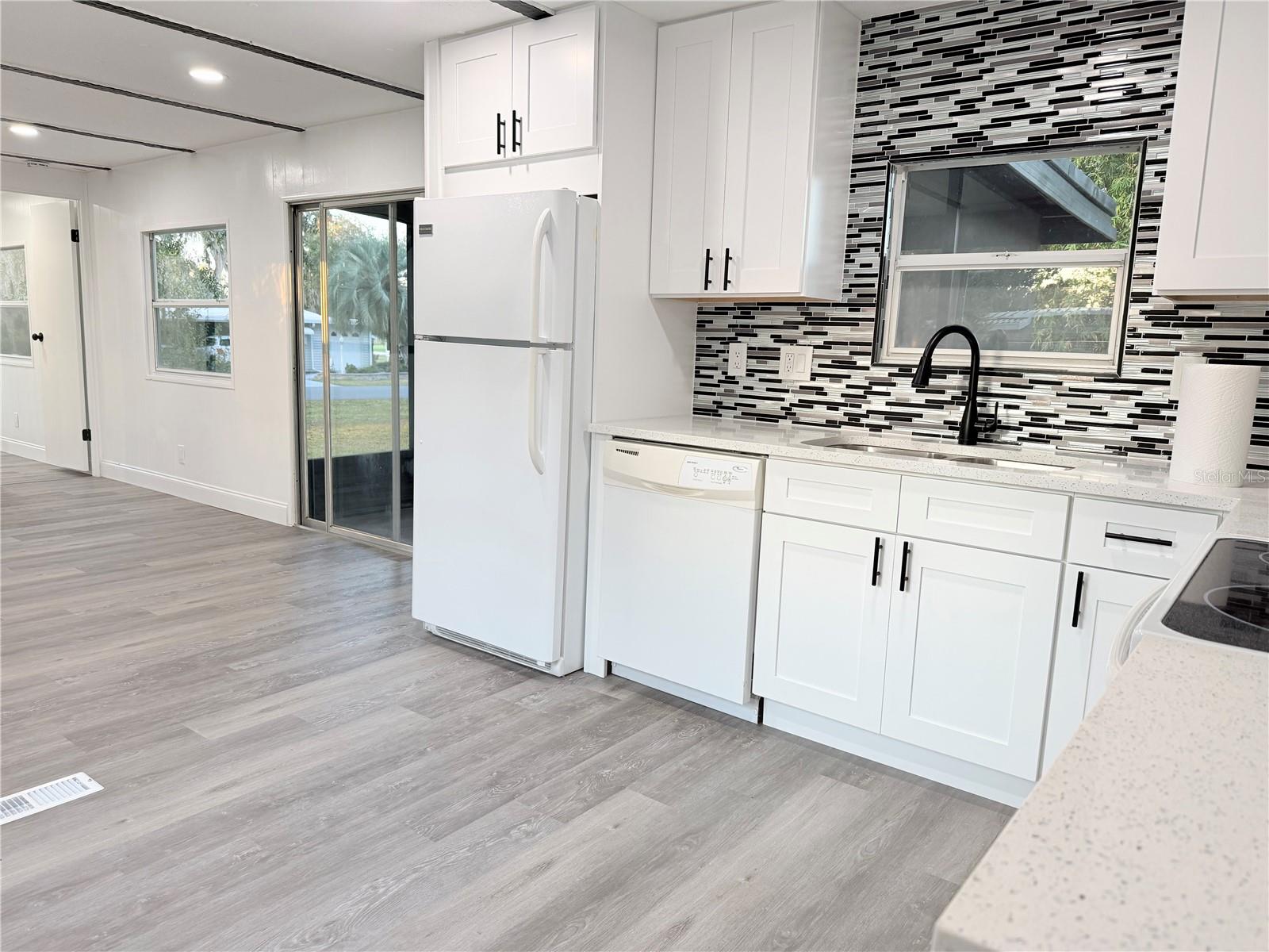 CONTINENTAL CAMPER RESIDENCE I - Residential