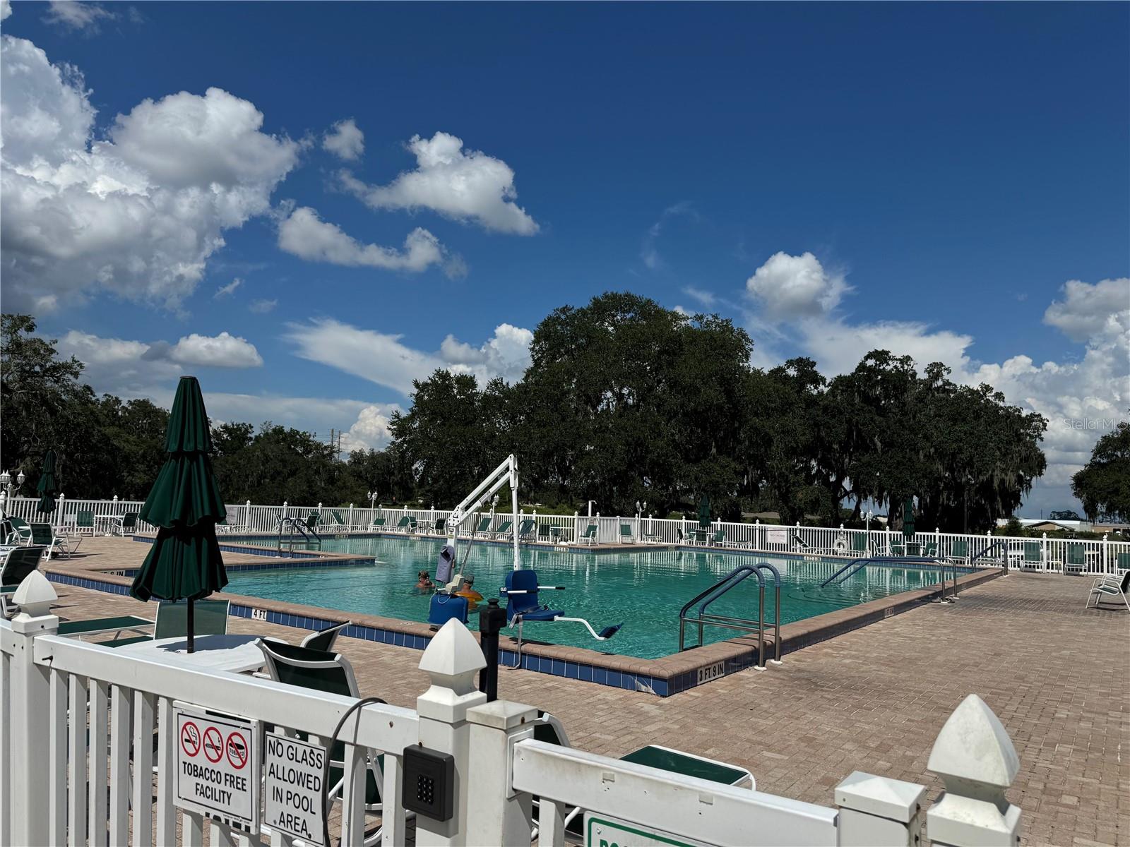 CONTINENTAL CAMPER RESIDENCE I - Residential