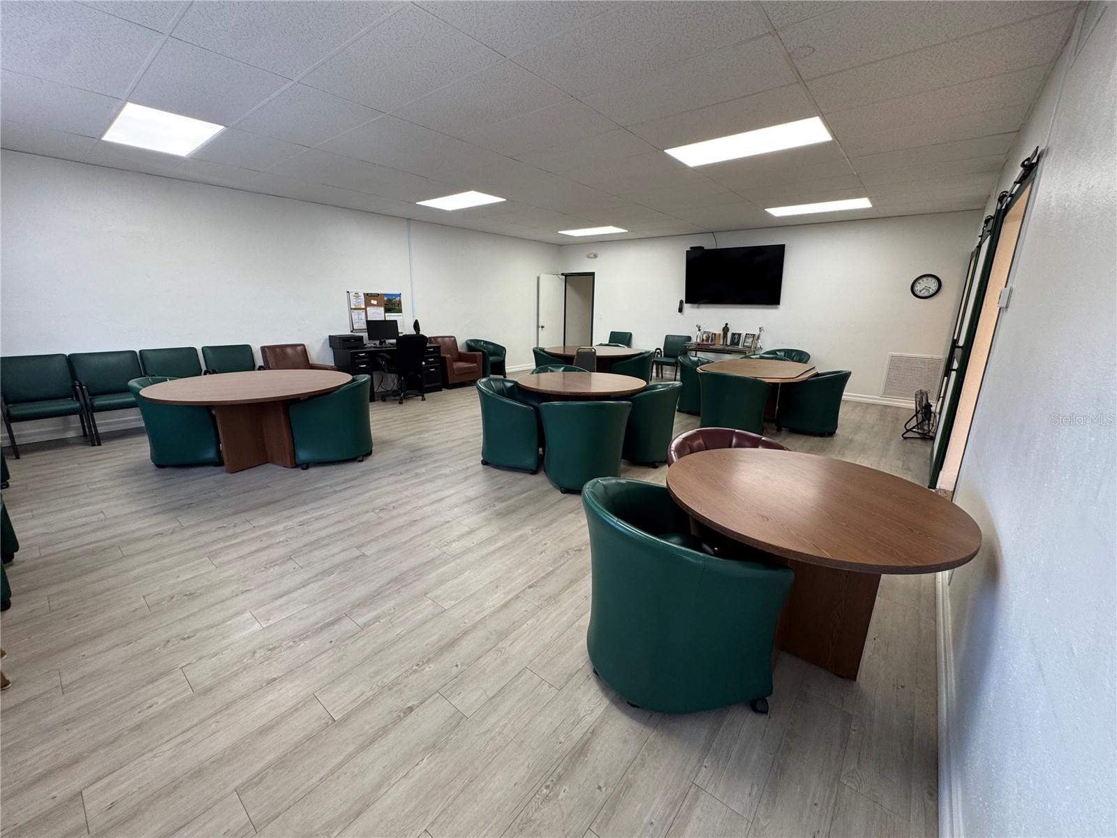 CONTINENTAL CAMPER RESIDENCE I - Residential