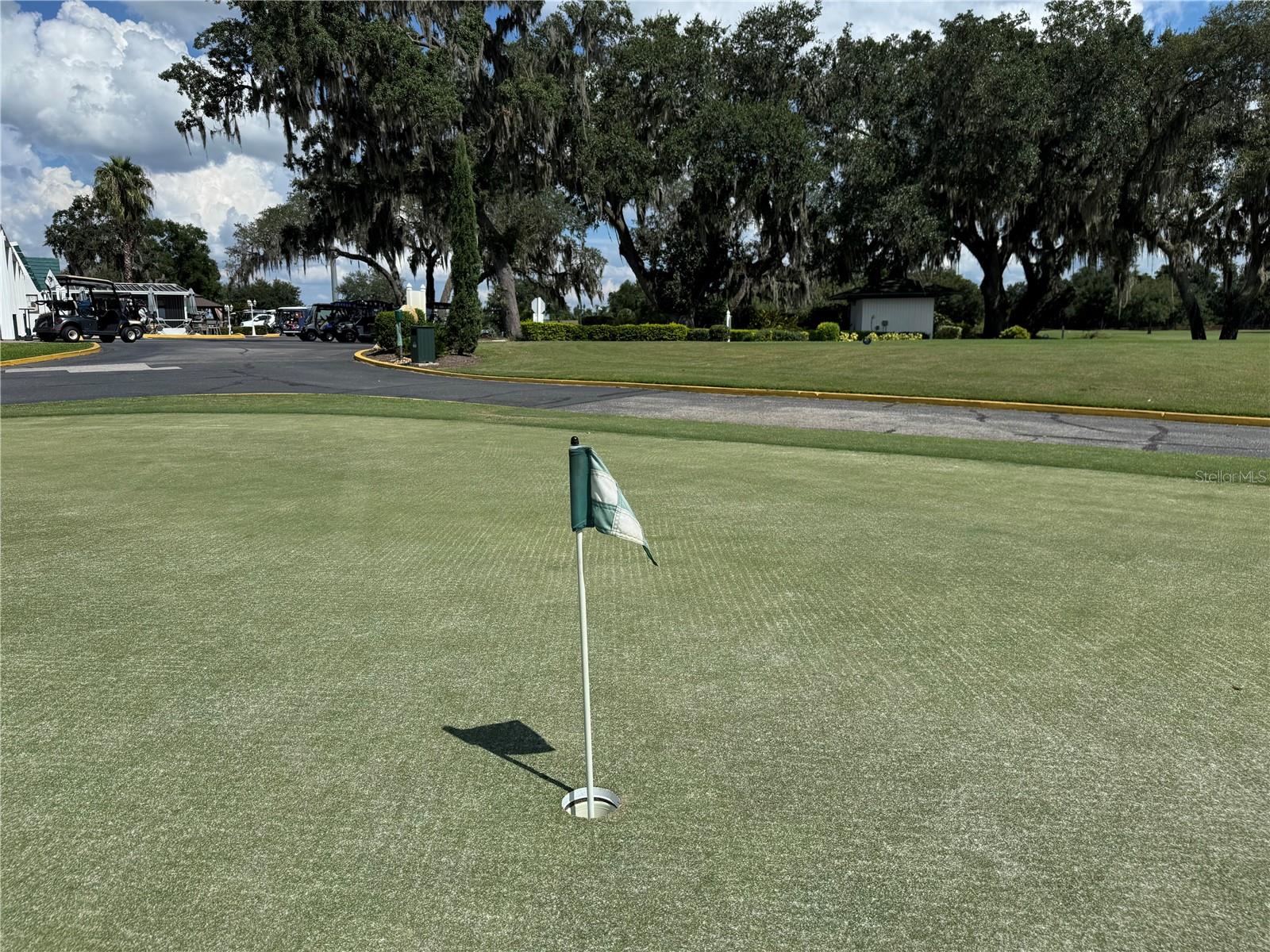 CONTINENTAL CAMPER RESIDENCE I - Residential