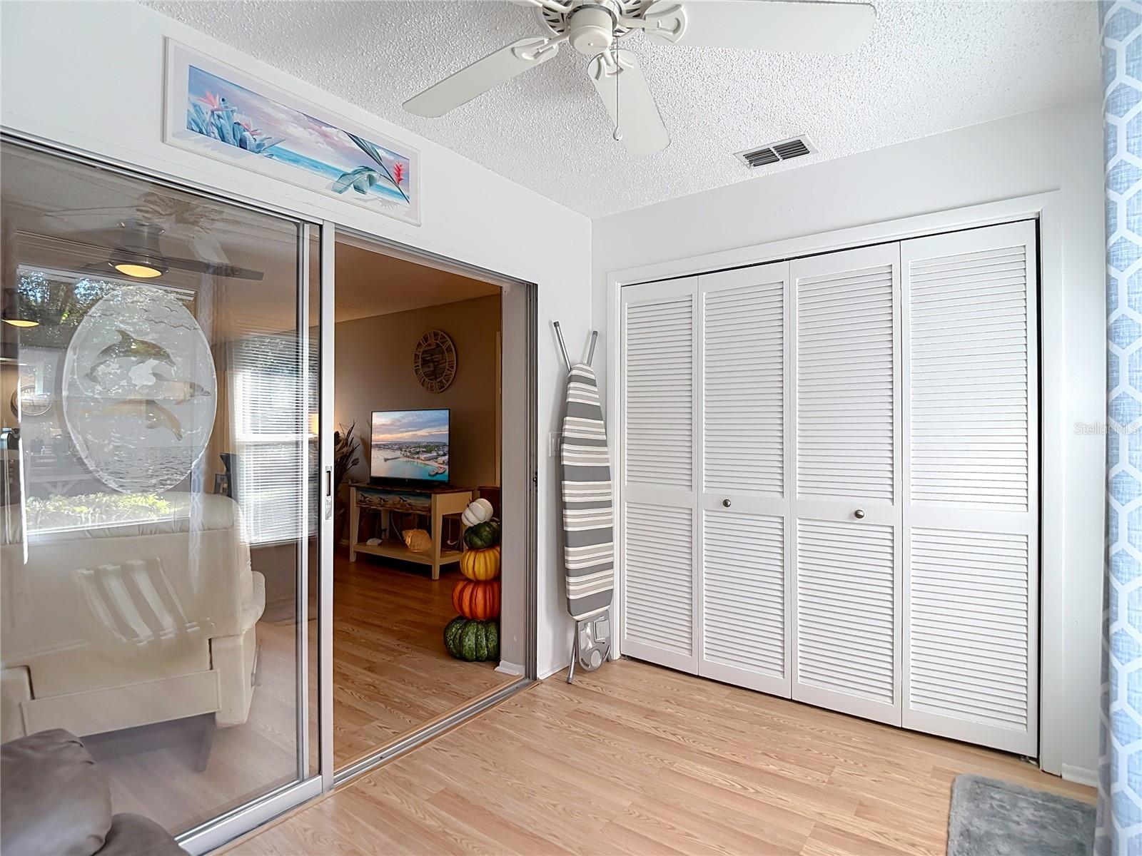 VILLAGE WOODS CONDO PH 02 - Residential