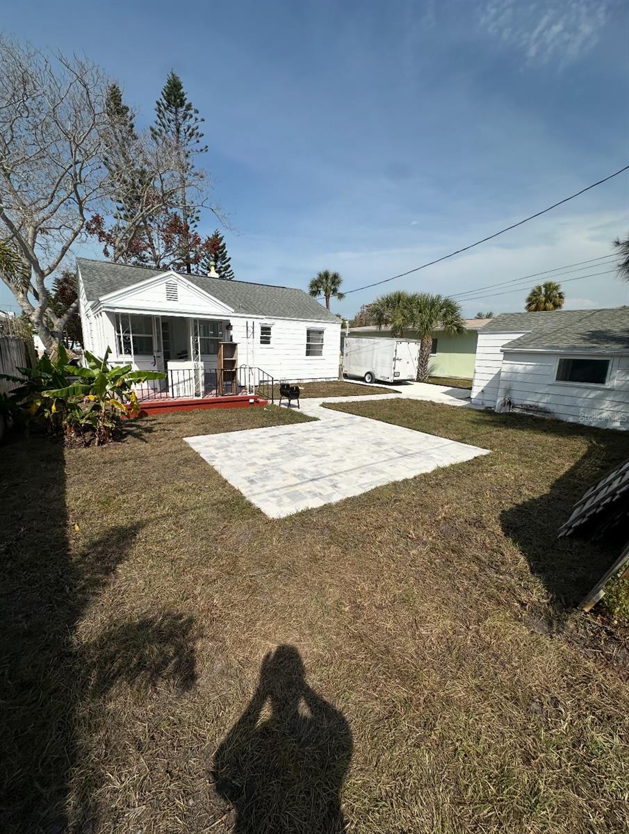 3038 DUPONT STREET S