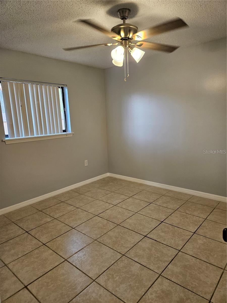 TAVARES OAK VILLAGE CONDO - Residential Lease