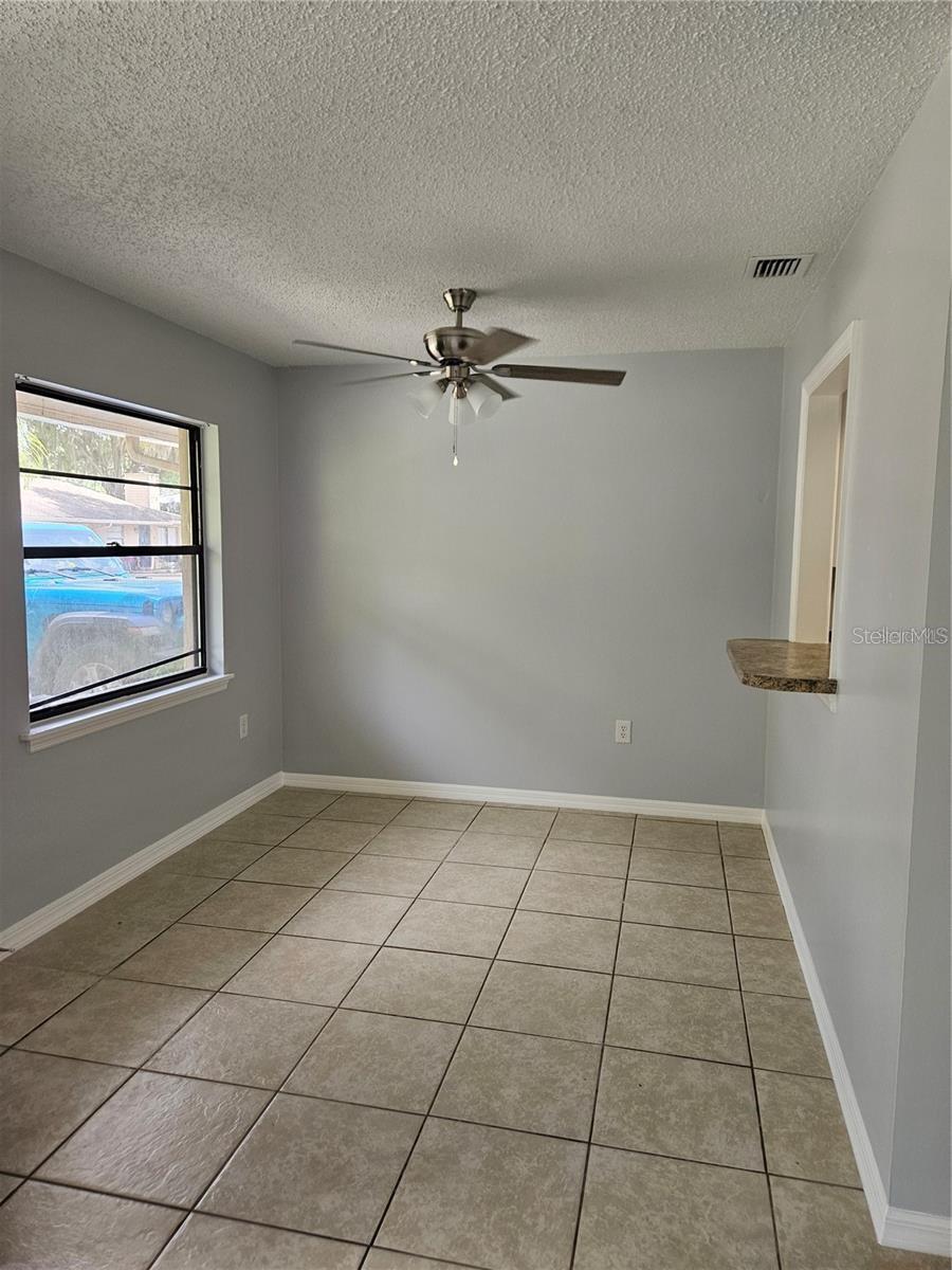 TAVARES OAK VILLAGE CONDO - Residential Lease