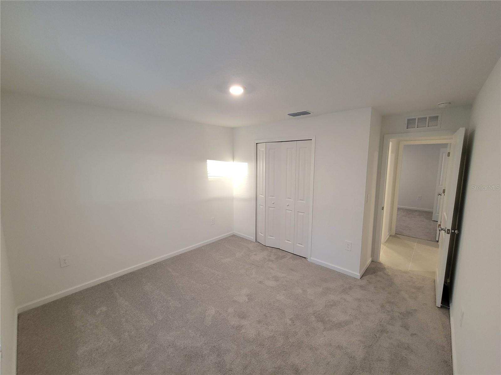 RANCHES/LK MCLEOD I - Residential Lease