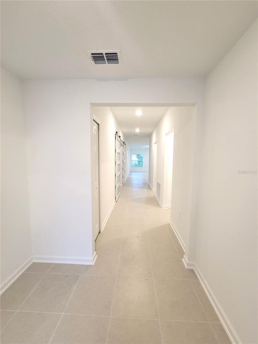 RANCHES/LK MCLEOD I - Residential Lease