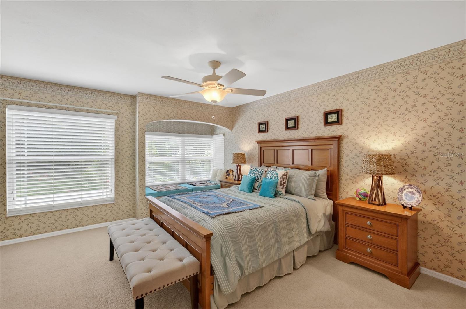 SILVER LAKE SPGS - Residential