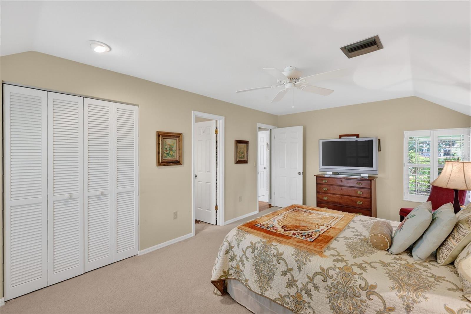 SILVER LAKE SPGS - Residential